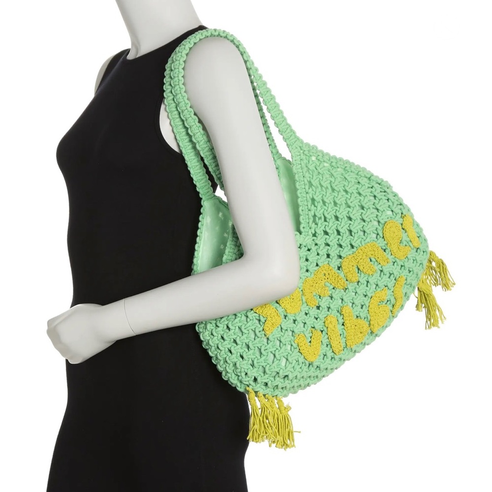 TWIG AND ARROW Catch of the Day Macramé Tote🥨🥨